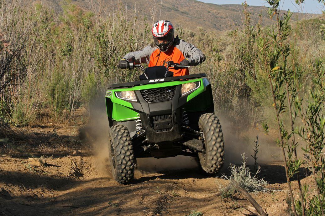 2017 Arctic Cat / Textron Alterra 4x4 ATV Review | ATV Rider