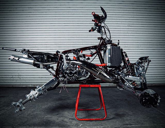 XTravel's Extreme 1988 Honda 250R | ATV Rider