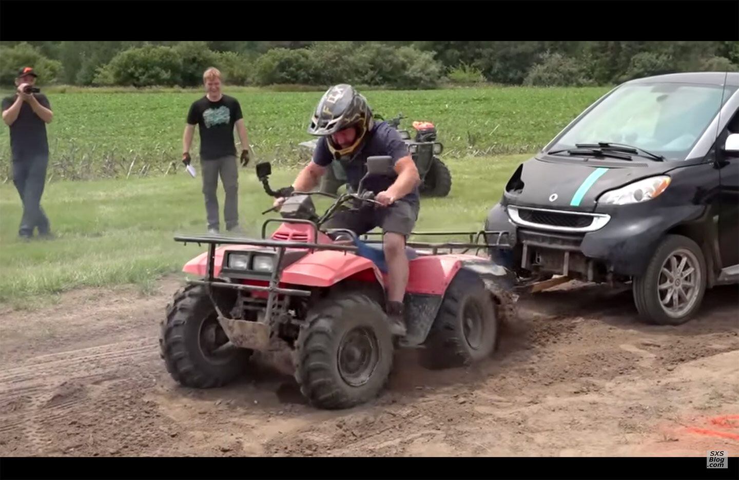 Matt resorts to bunny hops to try and get some precious inches out of his pull.