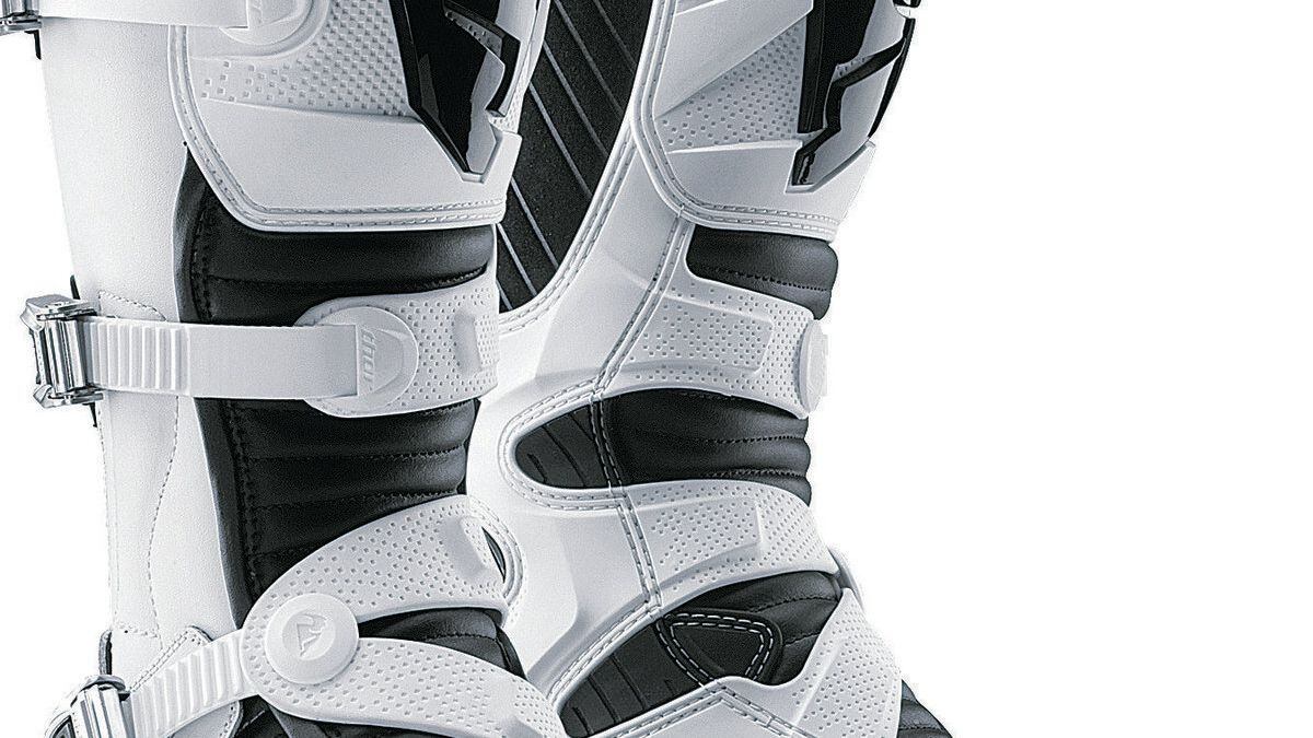 Thrashed: Thor Ratchet Boots | ATV Rider