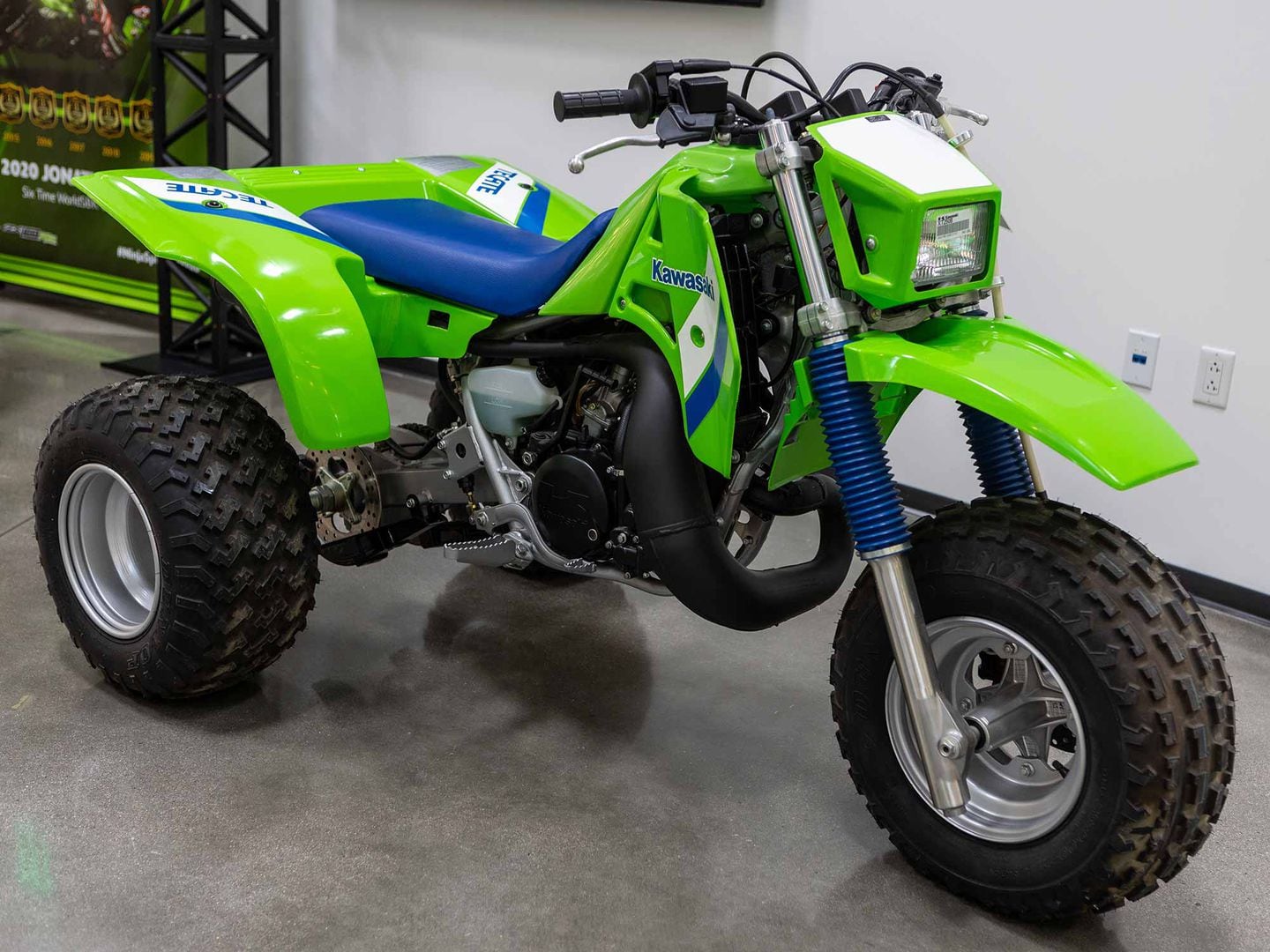 Three wheelers for sale near me discount