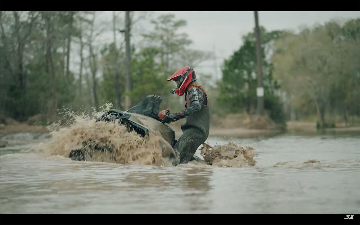 Dudeson Jukka Hildén picked up the tricks of mud riding quickly.
