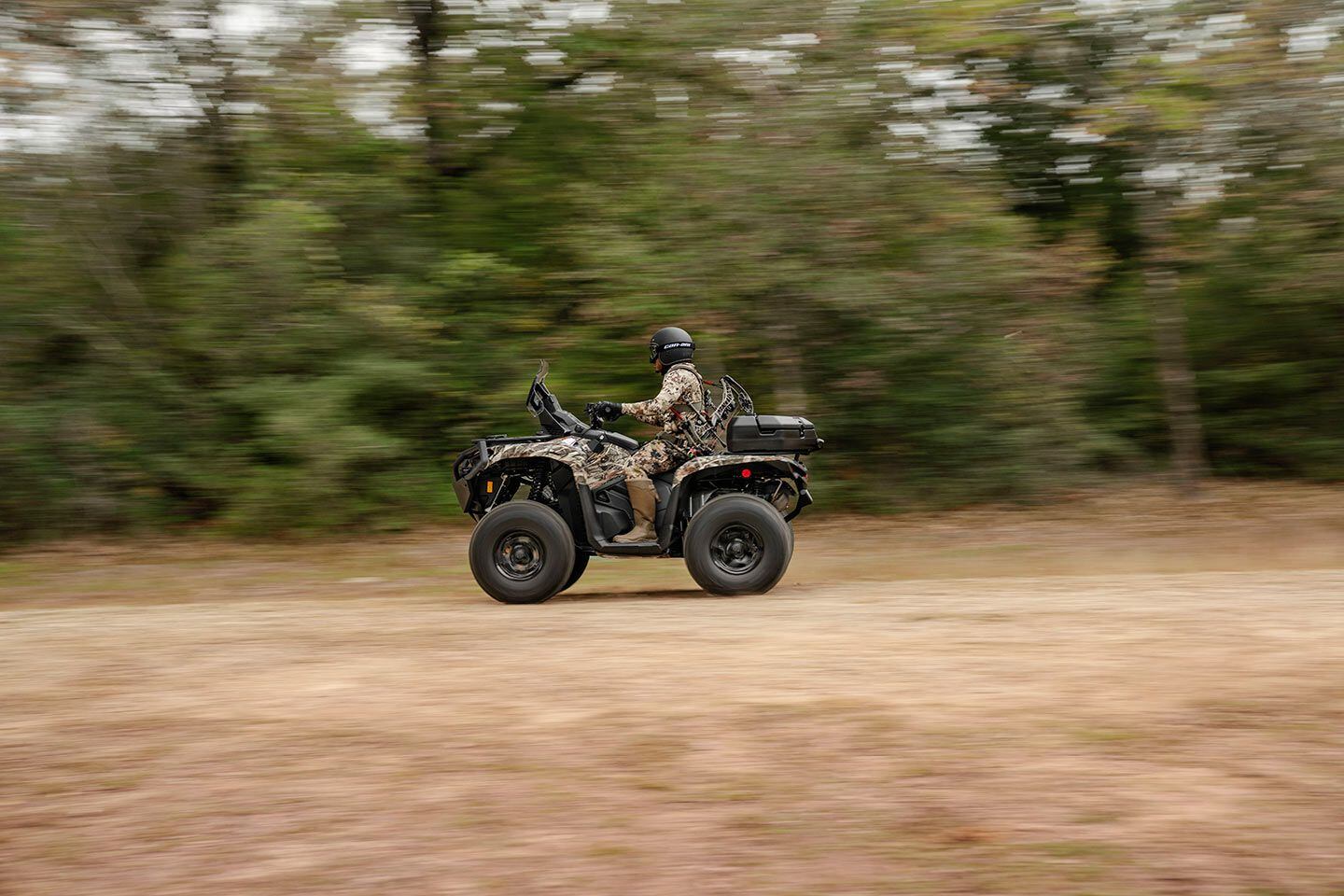 The Outlander HD7 Hunting Edition uses 12-inch aluminum wheels wrapped in 26-inch, six-ply XPS Trail King tires.