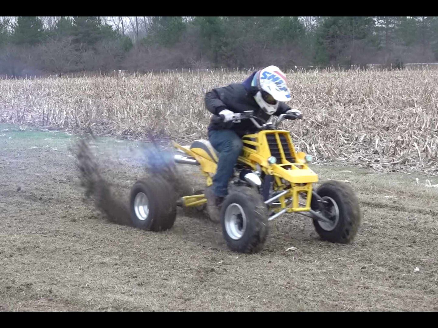 NextImg:Watch SXSBlog Revive an Alcohol-Fueled Yamaha Banshee